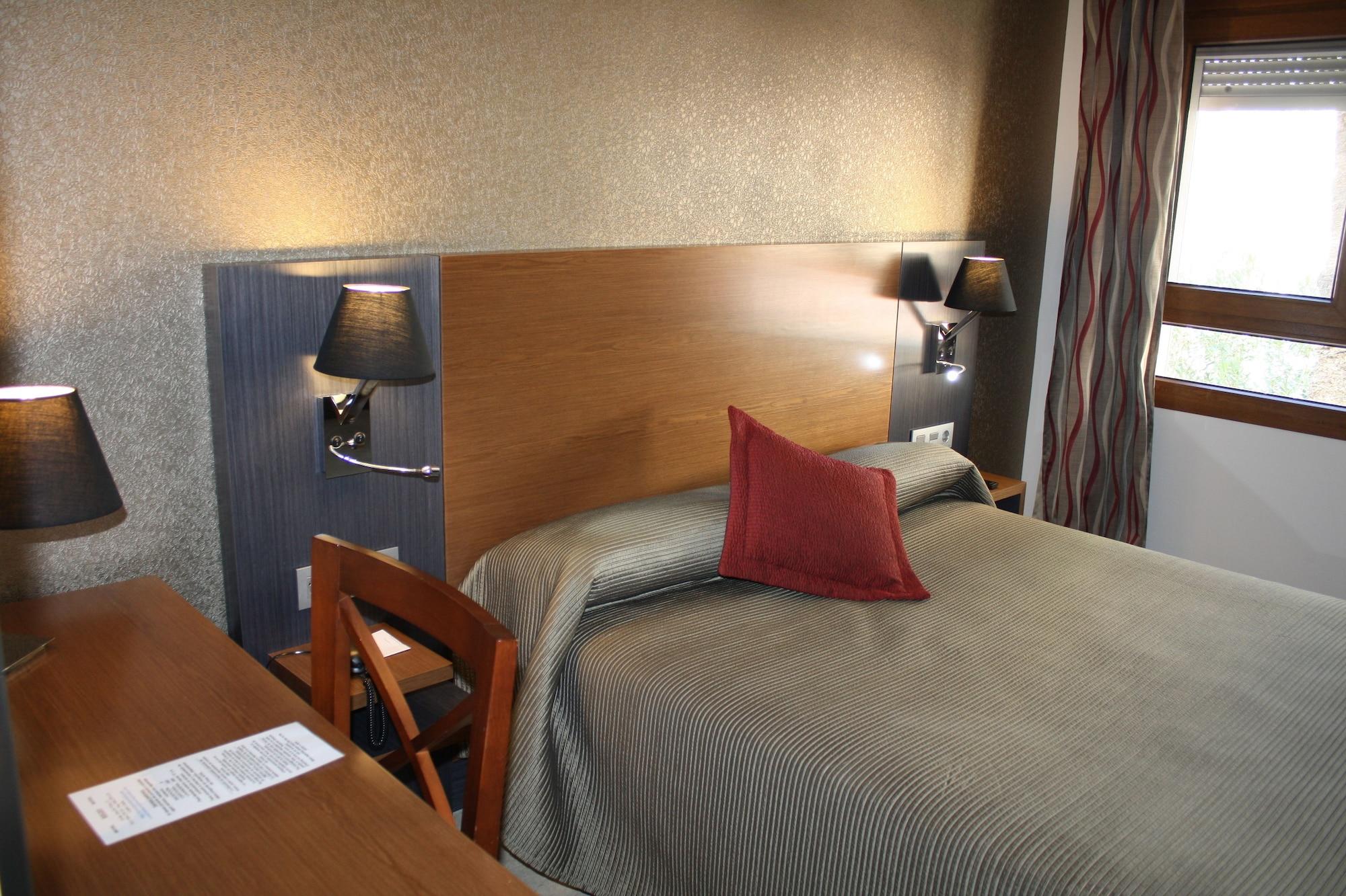 Hotel Regio Кадис Экстерьер фото